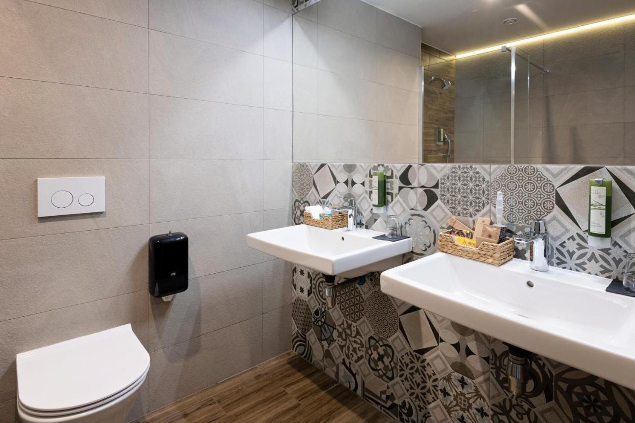 Krze Ilkus Hotel & Restaurant מראה חיצוני תמונה